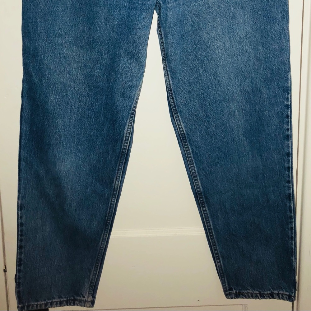 Authentic Levi’s - Picture 6 of 6